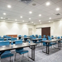 Holiday_Inn_Express_Panama_City_Beach_01